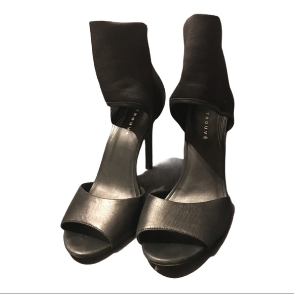 TROUVE Black Stilettos - Picture 2 of 5